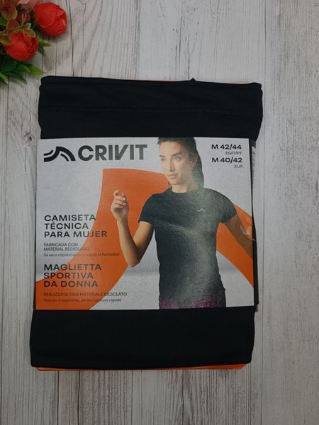 Жіноча футболка Crivit спортивна Д1788 фото